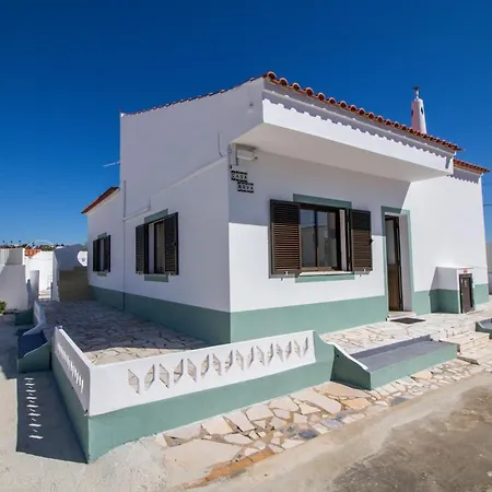 Casa Nova - Privat Pool & Bbq & Salgados & Salgados Golf Villa *